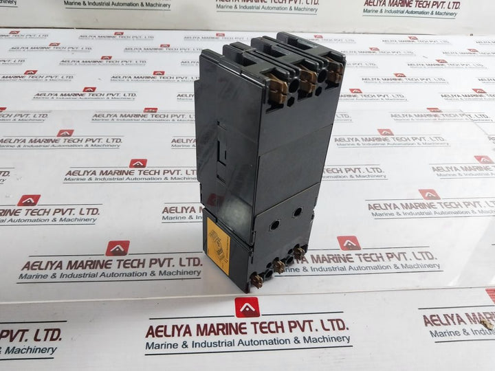 Mitsubishi Nf50-uc 3 Pole No-fuse Circuit Breaker 600Vac 50-60Hz 15A 