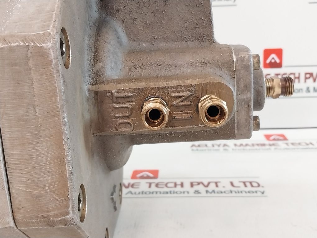 Mitsubishi 321 910S