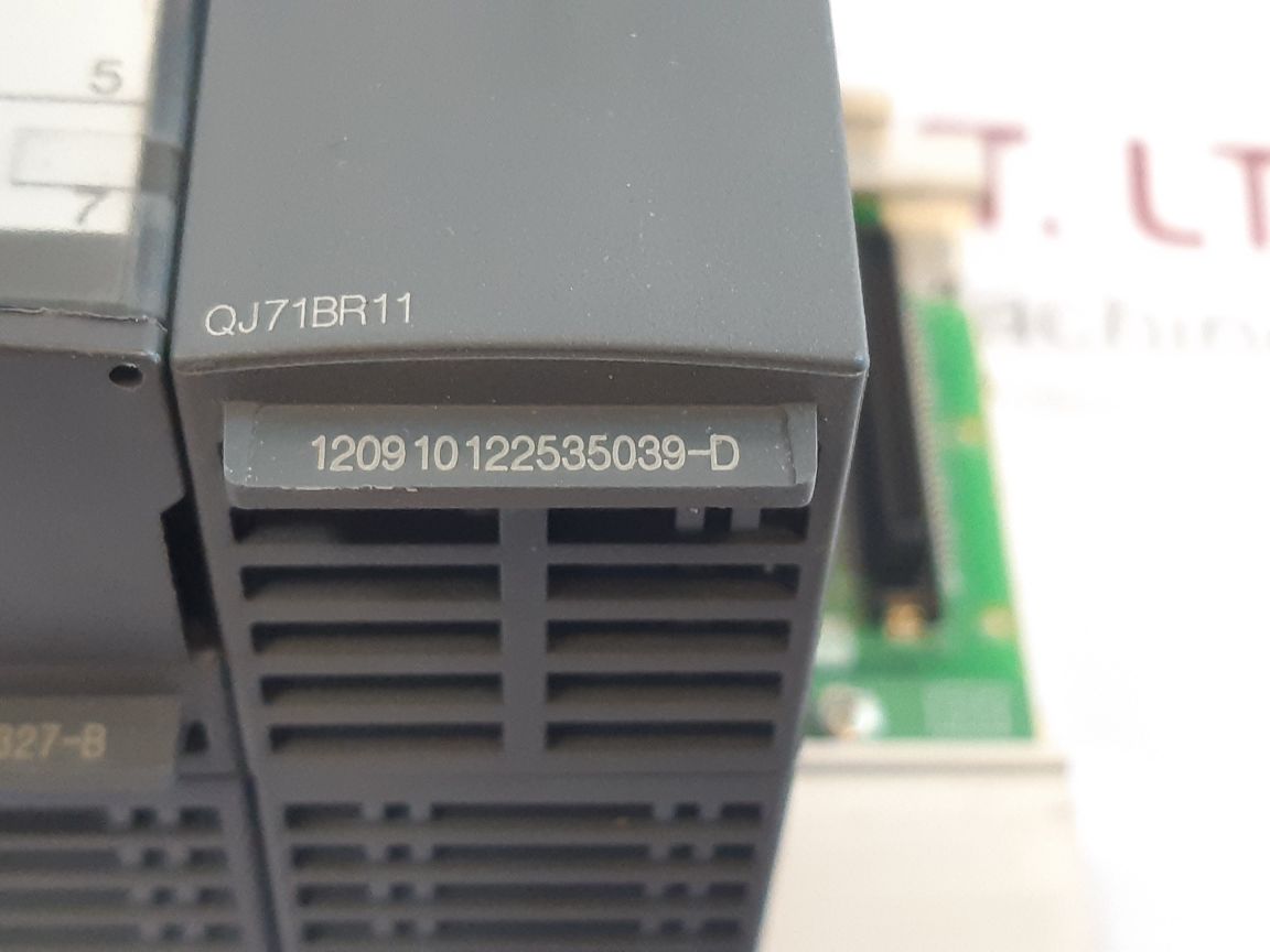 Mitsubishi Q61P,Q02Ucpu,Qx40,Qy40P,Qj61Bt11N,Qj71Br11 Rack
