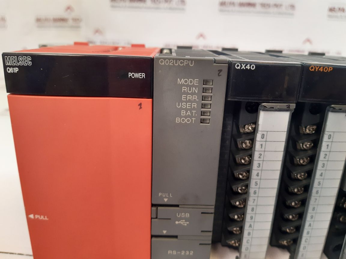 Mitsubishi Q61P,Q02Ucpu,Qx40,Qy40P,Qj61Bt11N,Qj71Br11 Rack
