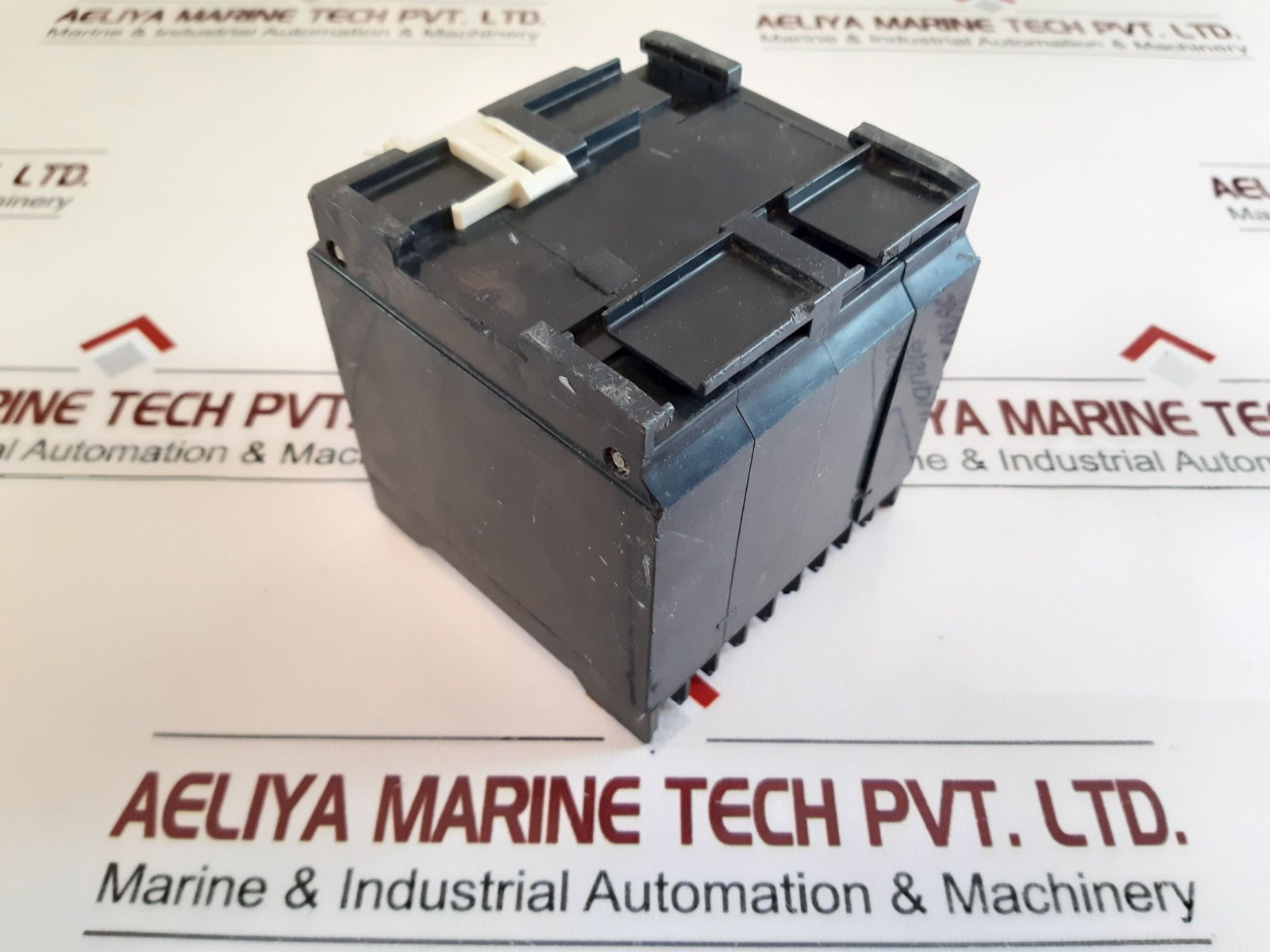 Mitsubishi T-101Tpz Rtd Transducer (Isolation) Class 0.5