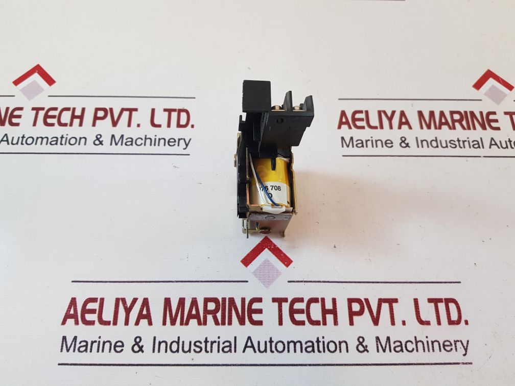 Merlin Gerin Mn Undervoltage Relay 976700D
