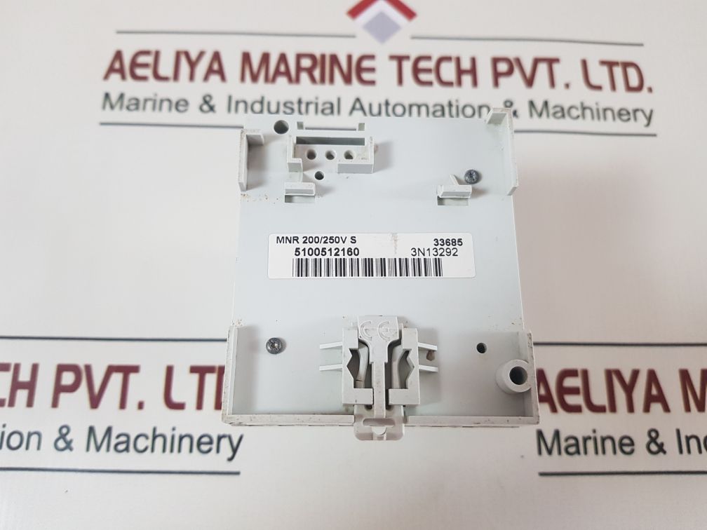 Mnr 200/250V Time Delay Unit For Uvr