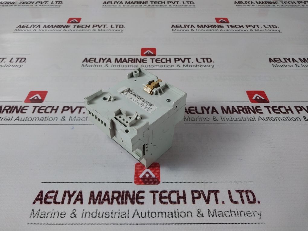 Mn/Uvr 100/130V Ac/Dc