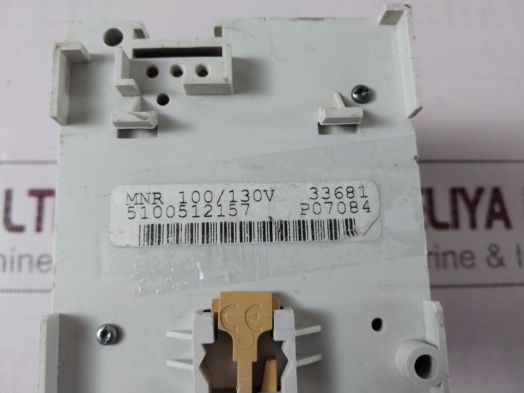 Mn/Uvr 100/130V Ac/Dc