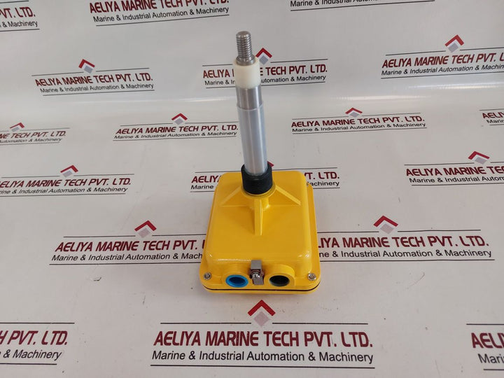 Mobrey Cls Level Switch