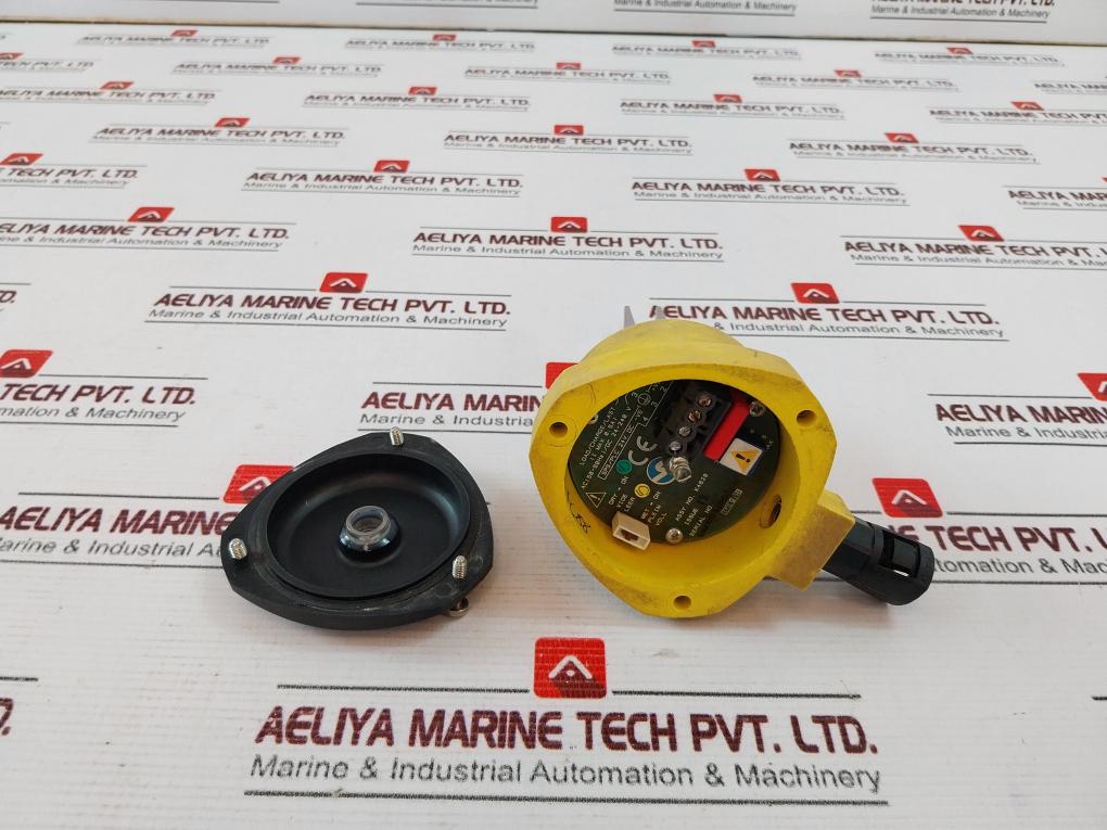 Mobrey Squing Vibrating Fork Liquid Level Switch Sps/Plc 24V  Dc