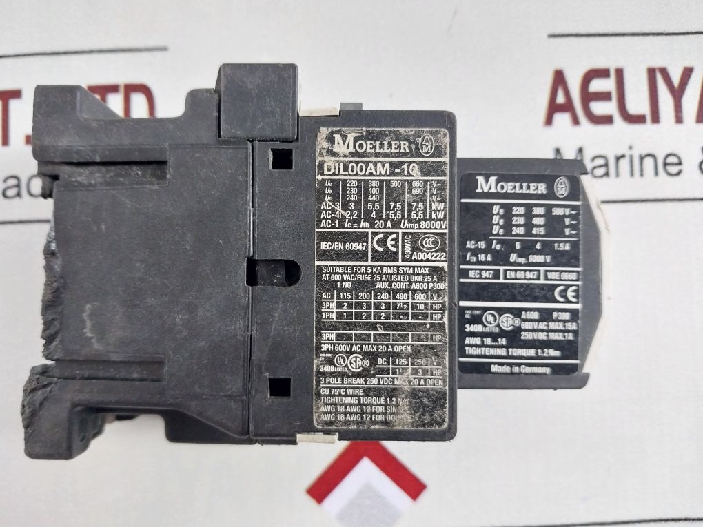 Moeller Dil00Am-10 Contactor With 11 Dil M