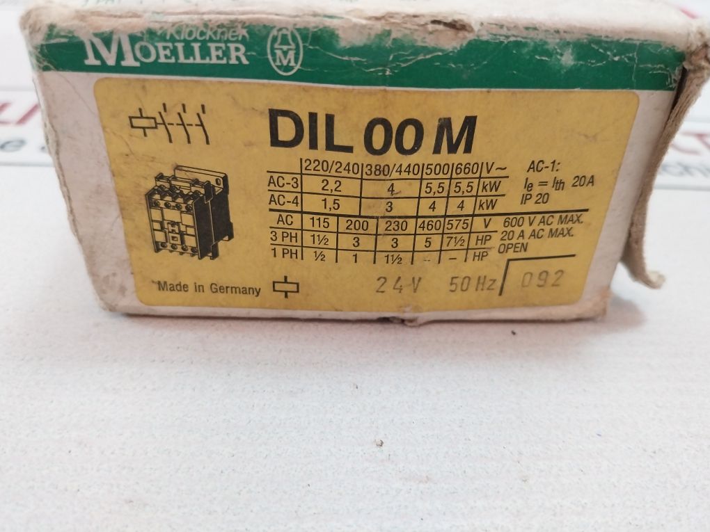 Moeller Dil00M Contactor 3 Pole Break 250V Dc