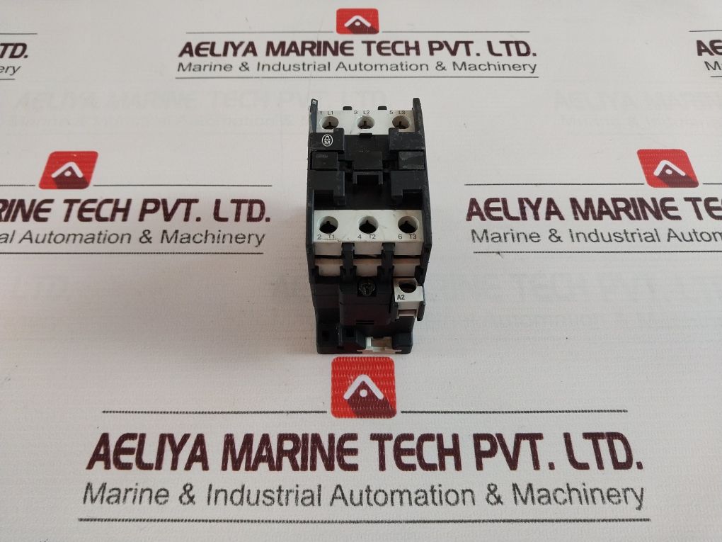 Moeller Dil0M Auxiliary Contactor 24V 50/60Hz