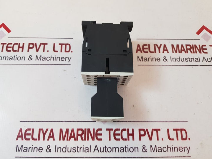 Moeller Dil A-xhi04Dil A-40 Auxiliary Contactor Free Shipping By Express
