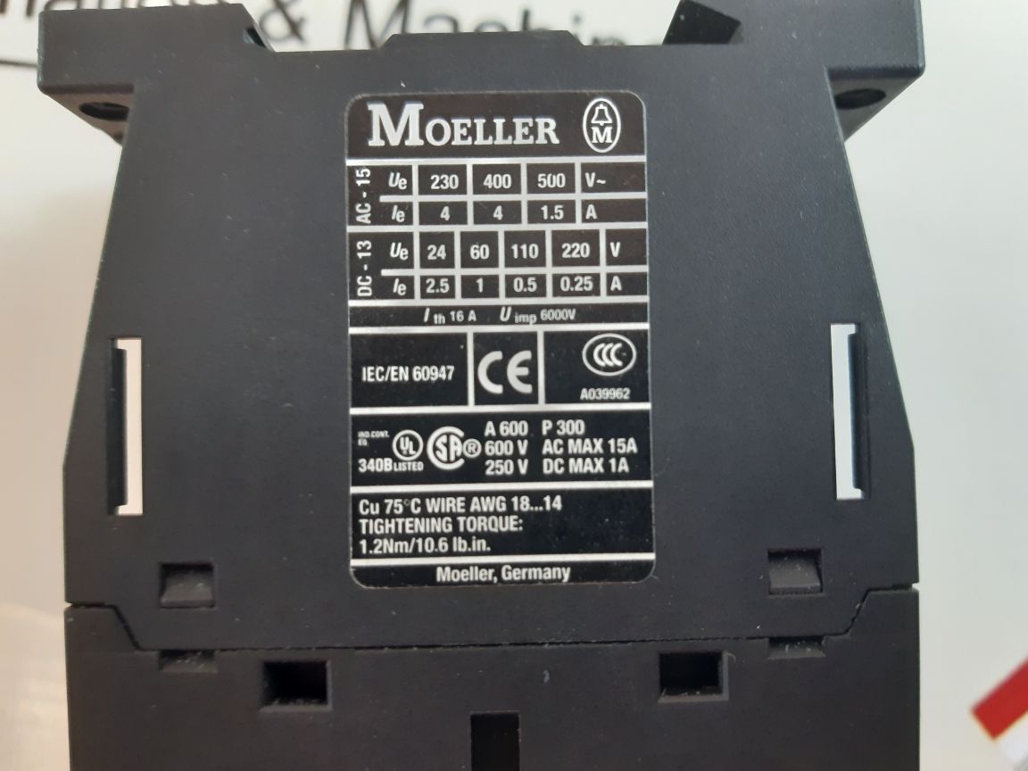 Moeller dil a-xhi22 contactor with dil a-40 relay without box