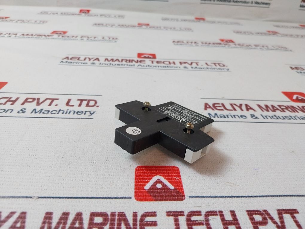 Moeller Dil M-820-xhi Auxiliary Contact Module 250V Dc 