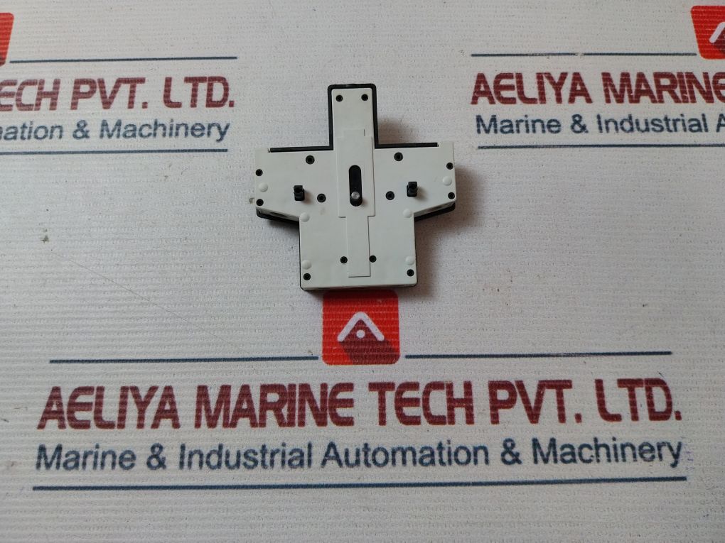 Moeller Dil M-820-xhi Auxiliary Contact Module 250V Dc 