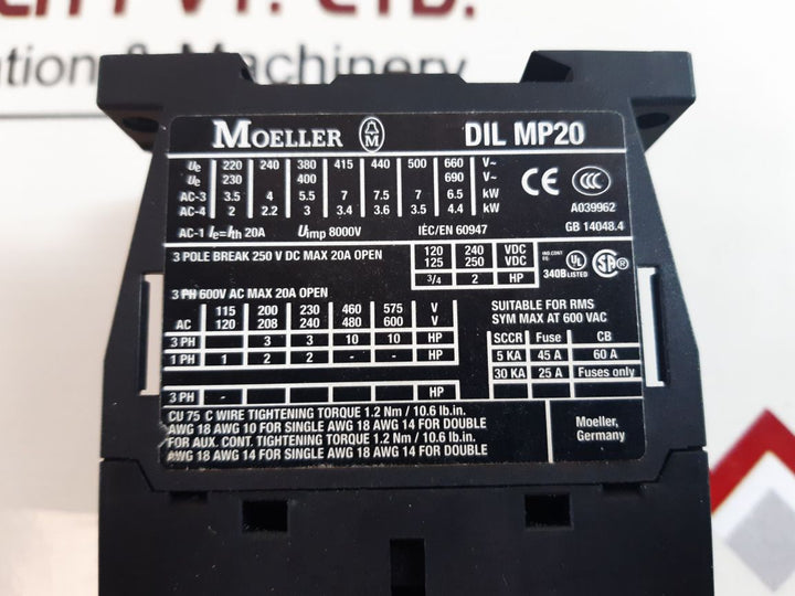 Moeller dil m32-xhi22 contactor with dil m12-xspr240 auxiliary contact