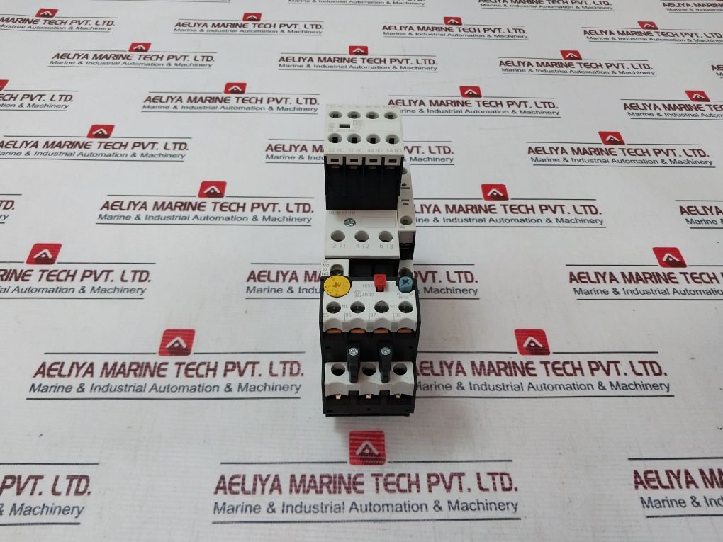 Moeller Dil M32-xhi22 Contactor With Auxiliary Block 16A 110-120V 50/60Hz