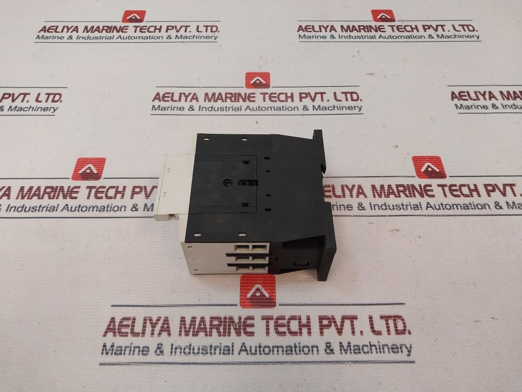 Moeller Dil M40 Contactor 110V50Hz/120V60Hz 8000V