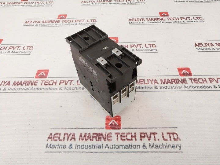 Moeller Dil M40 Contactor 200-240Vdc