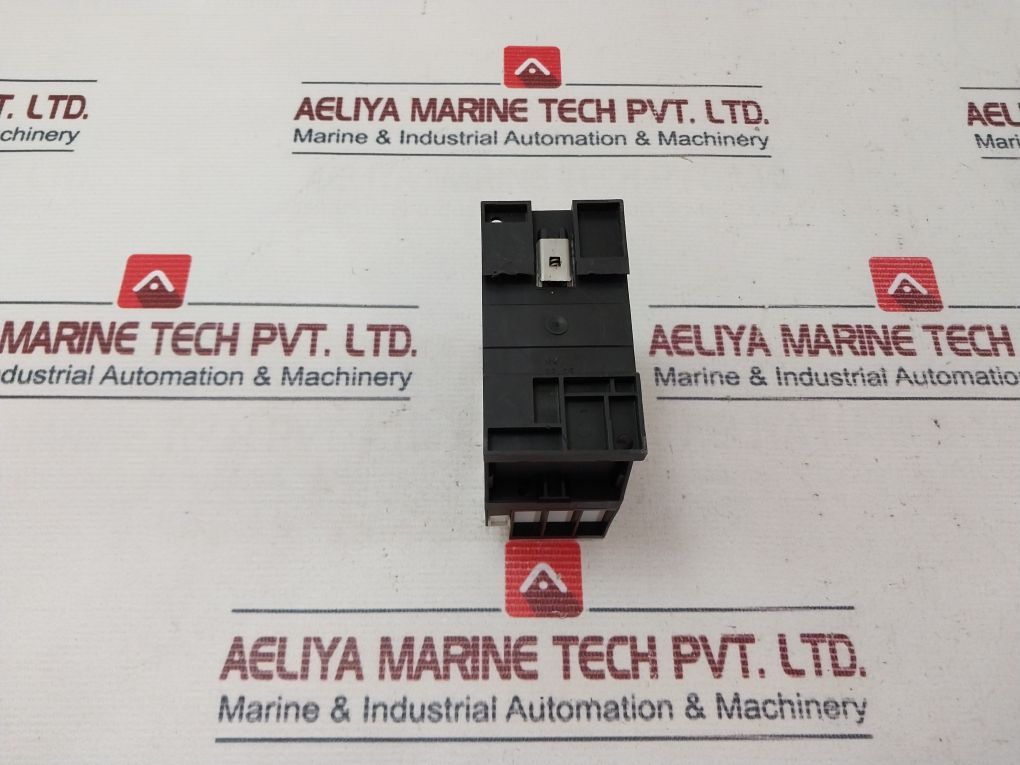 Moeller Dil M 32-10 3 Pole Contactor 600 Vac