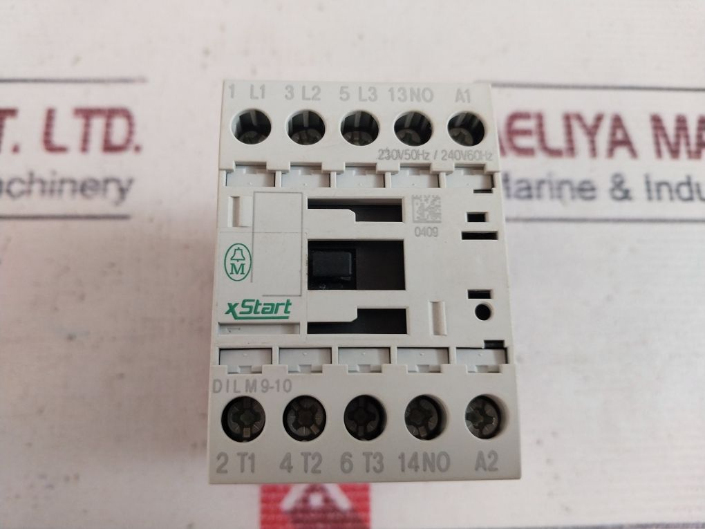 Moeller Dil M 9-10 3 Pole Contactor 20A 240V 60Hz