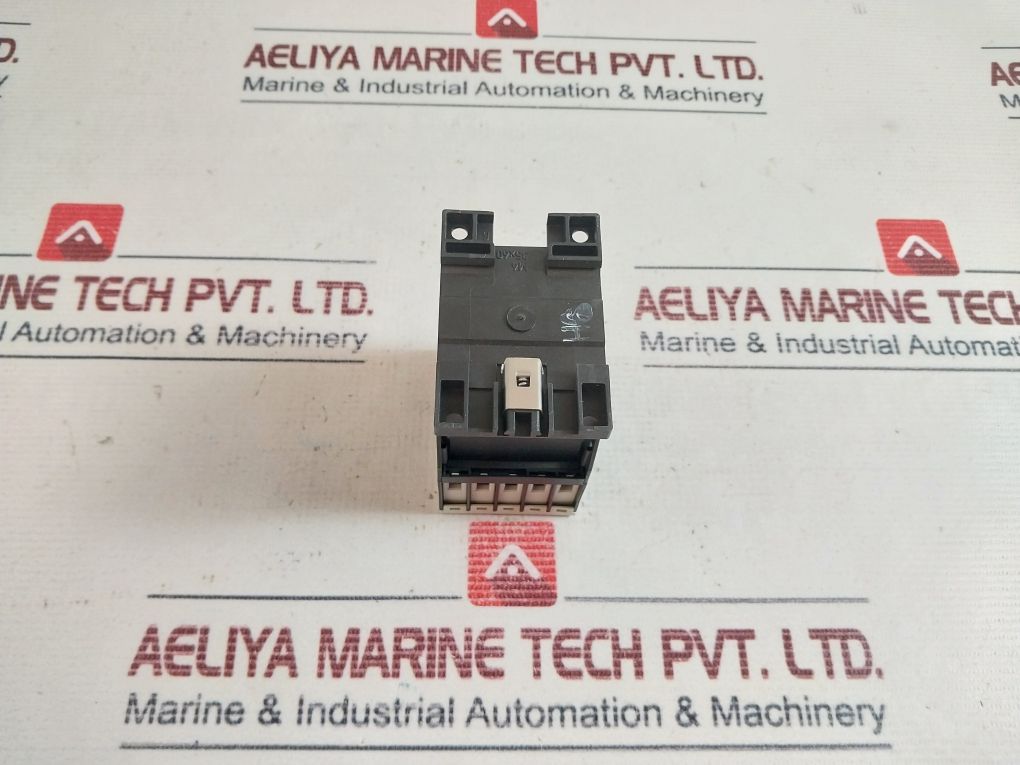 Moeller Dil M 9-10 3 Pole Contactor 24V 50Hz 20A