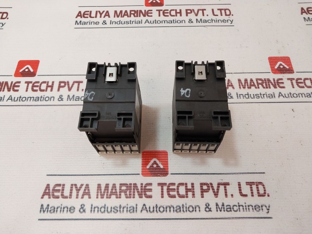 Moeller Dila-40 Contactor Relay 230V50Hz/240V60Hz 16A