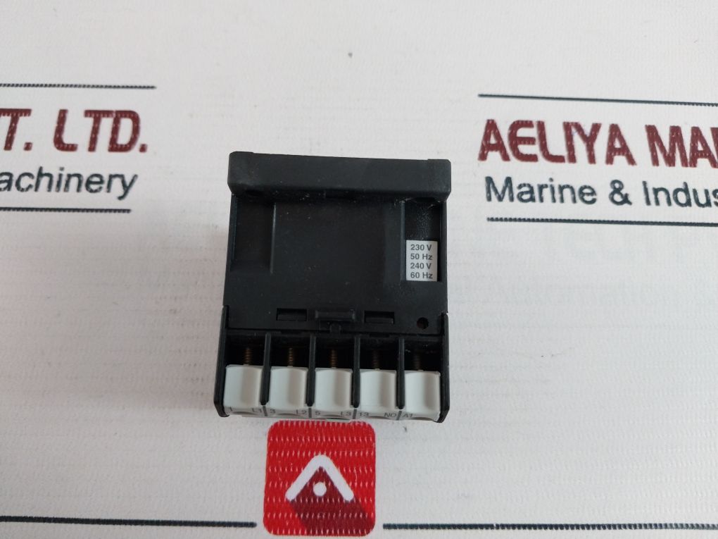 Moeller Dilem-10 Contactor 250V Dc 0.5A