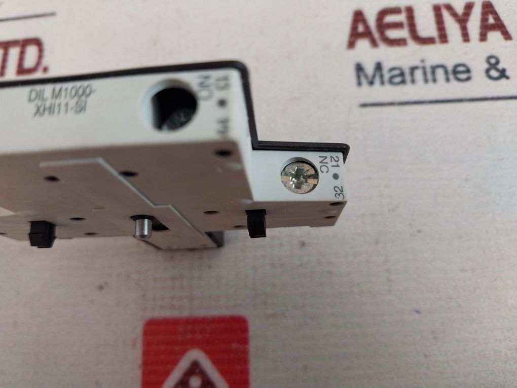 Moeller Dilm1000-xhi11-si Auxiliary Contact Module 15A