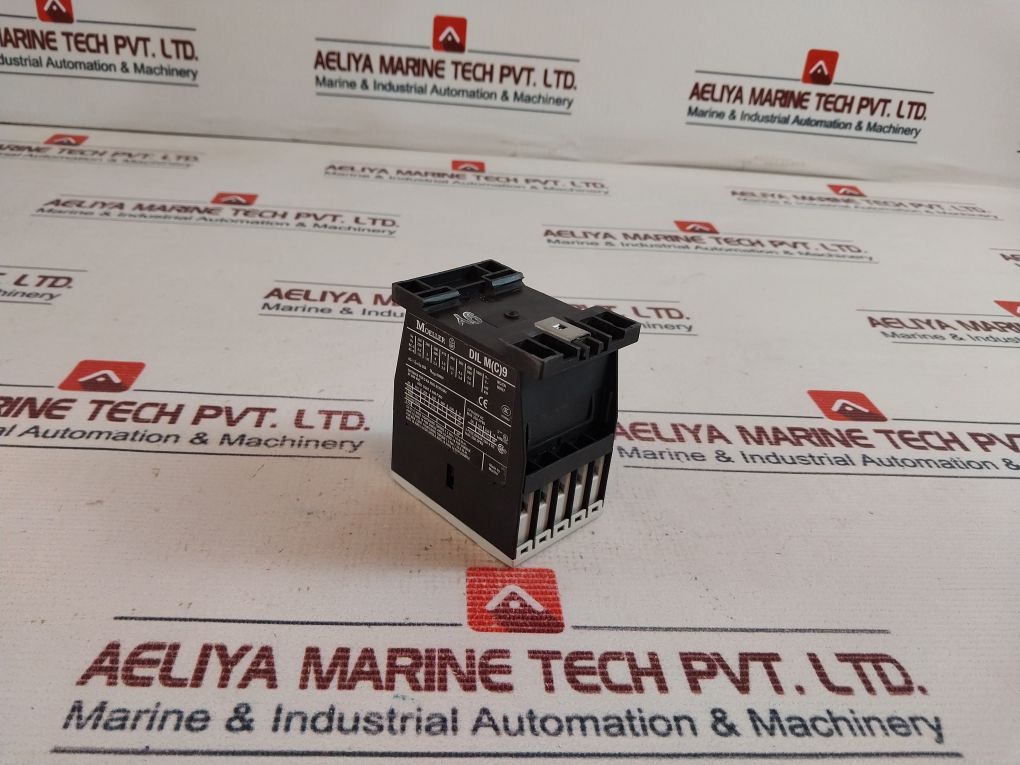 Moeller Dilm9-10 3 Pole Contactor 600V Ac