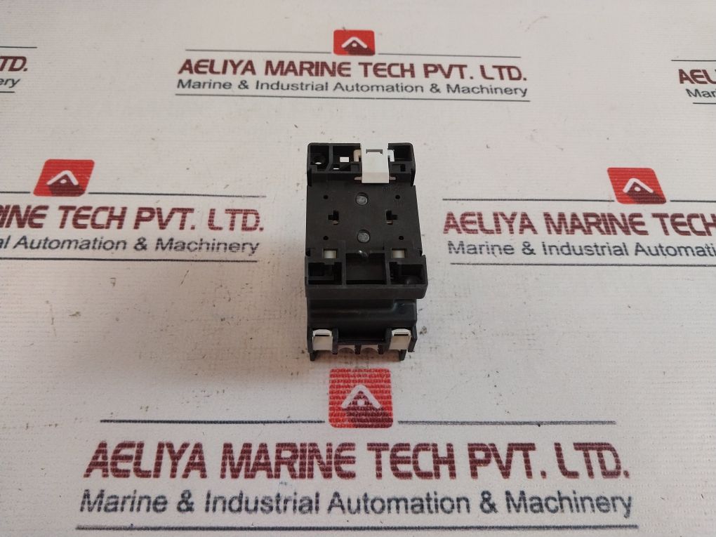 Moeller Dilr22 System Contactor Relay 440V 60Hz