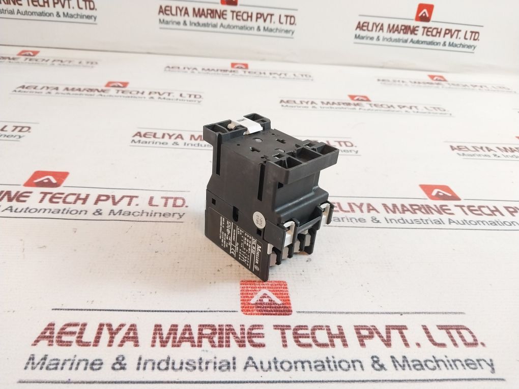 Moeller Dilr22 System Contactor Relay 440V 60Hz