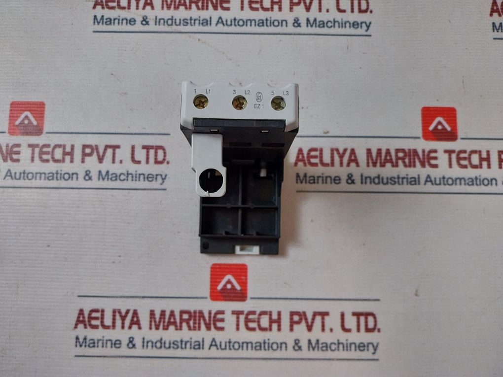 Moeller Ez1 Base For Seperate Mounting