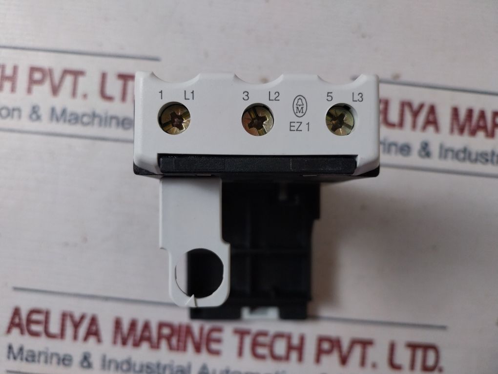 Moeller Ez1 Base For Seperate Mounting