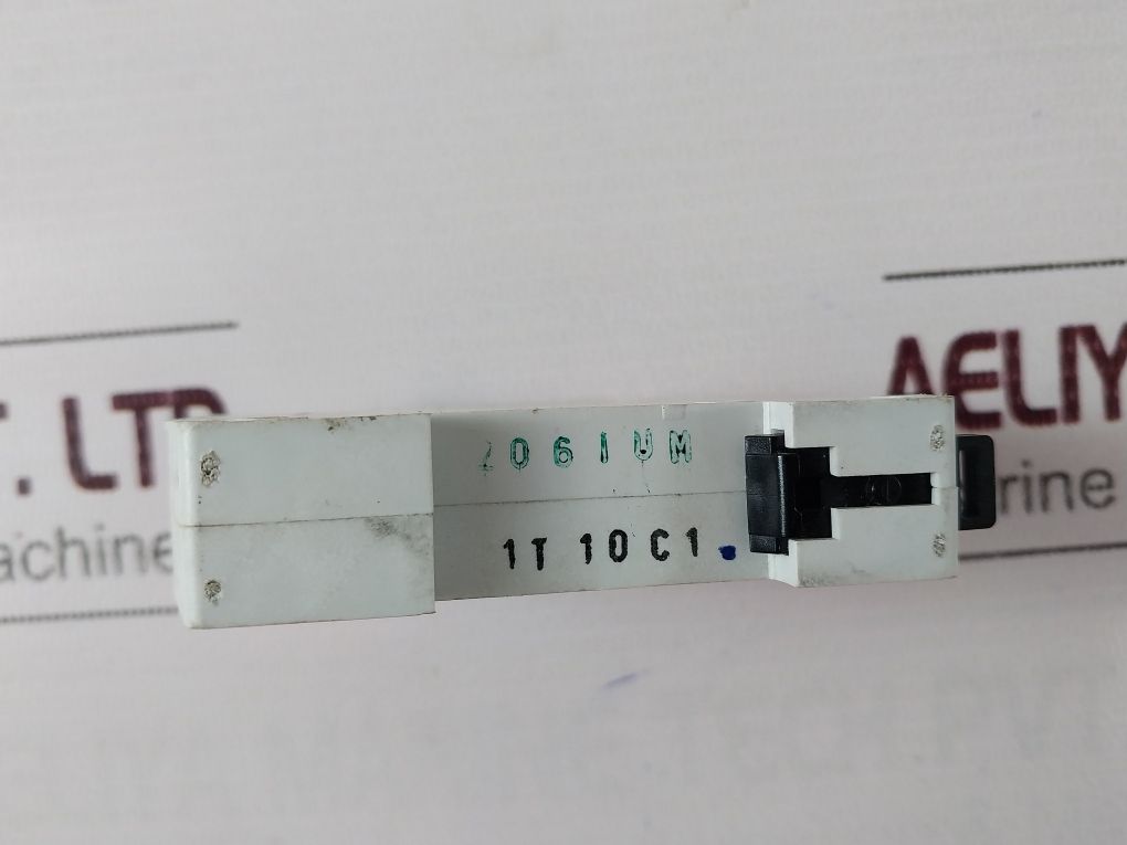 Moeller Faz-c10 Circuit Breaker 415V Ac