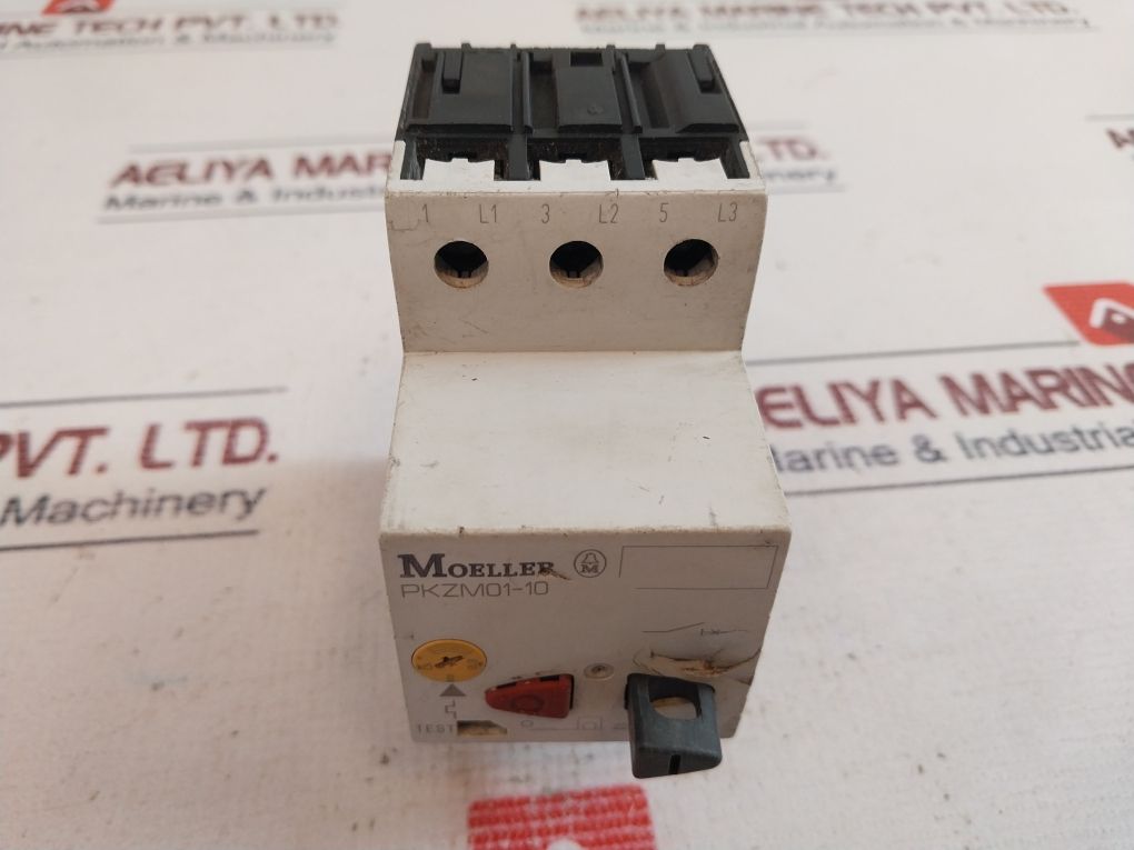 Moeller Pkzm01-10 Circuit Breaker