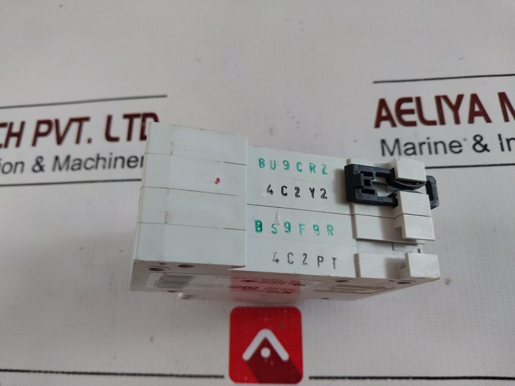 Moeller Xpole Plsm-c42-mw Circuit Breaker
