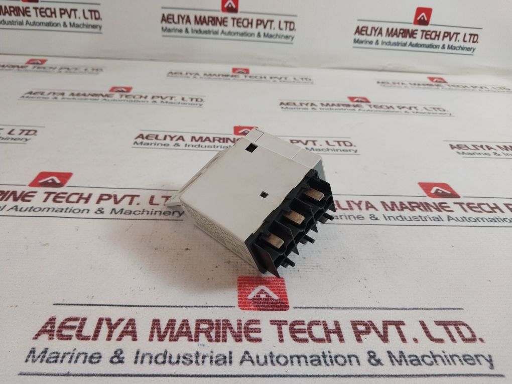 Moeller Zmr-2,4-pkz2 Motor Protective Trip Block With Overload Relay