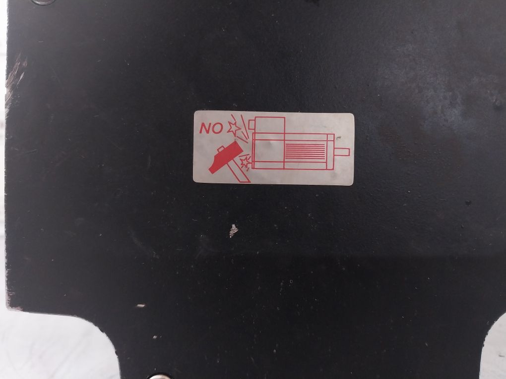 Moog Fas W-2-p8-040-00-17-28 Brushless Servomotor 16,7 Kw 4000 Rpm