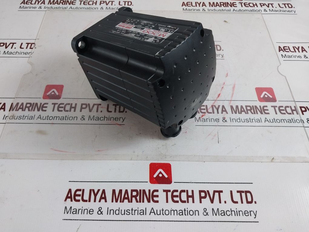 Moog G404-562A Brushless Servomotor