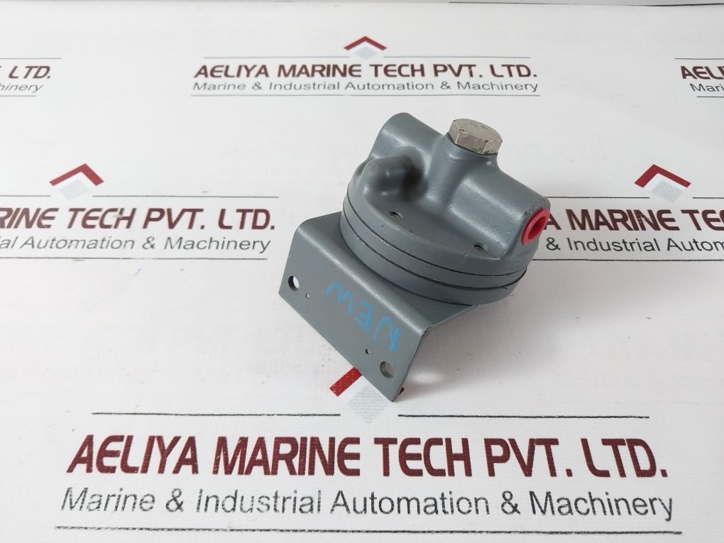 Moore 66Br6 Pneumatic Relay 6:1