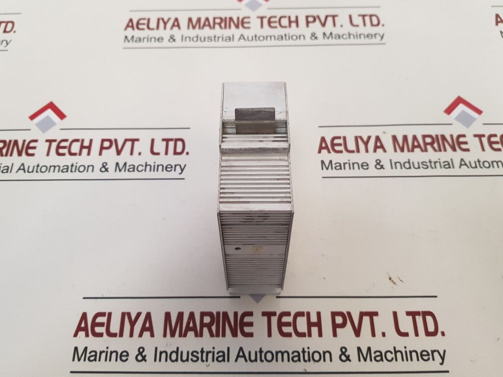 Moore Acx/0-5A/4-20Ma/12-42Dc-fa Ac Current Transmitter