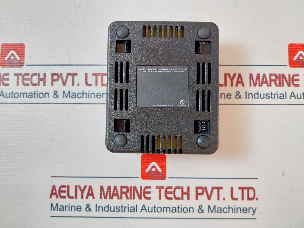 Motorola 2580955Z02 Battery Charger Adapter Htn9702A