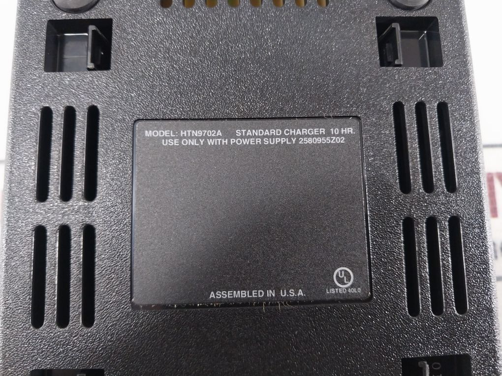 Motorola Htn9702A Standard Charger 10 Hr
