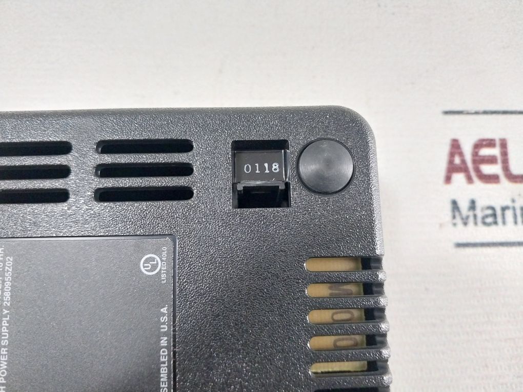 Motorola Htn9702A Standard Charger 10 Hr