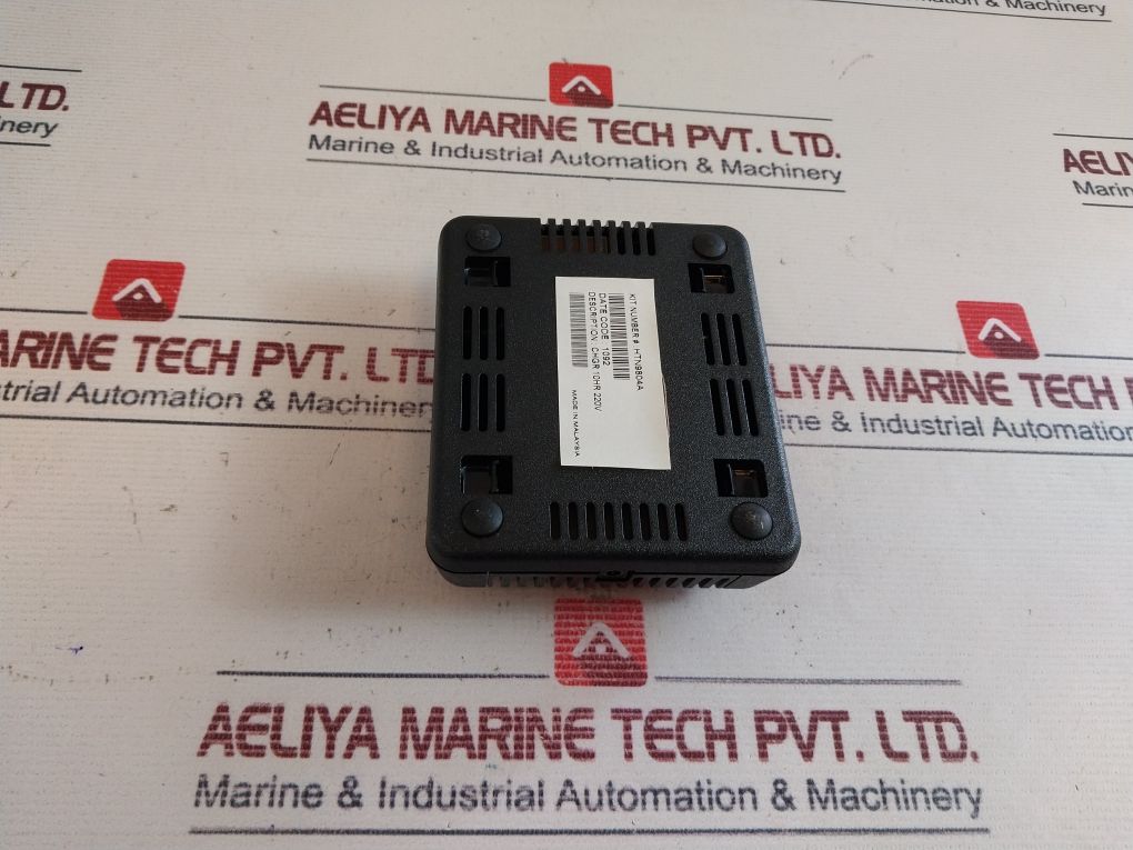 Motorola Htn9804A Battery Charger 10Hour/ 220V