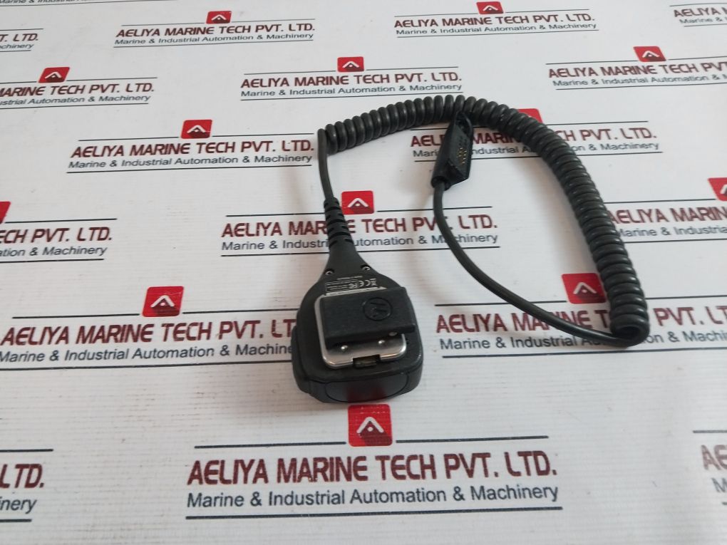 Motorola Mdpmmn4021A Remote Speaker Microphone Used