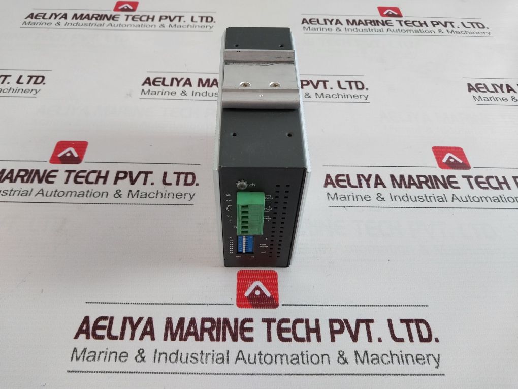 Moxa Eds-308-t Industrial Ethernet Device Switch Class 2 24 Vdc