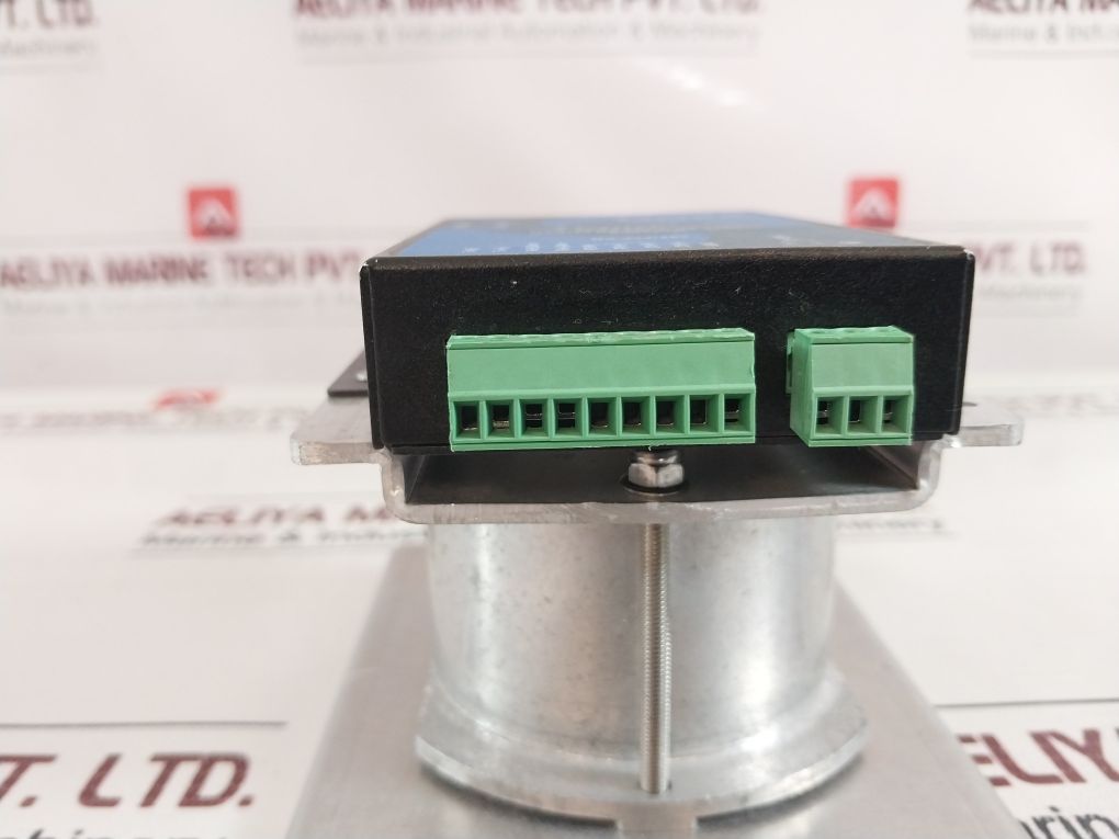 Moxa Tcc-100I Industial Converter 12-48Vdc