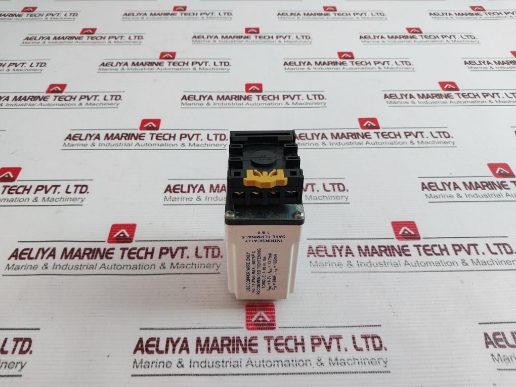 Mpe 030-120-118 Intrinsically Safe Relay With Base 10 Amps 120Vac