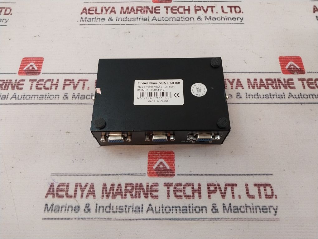 Mt-viki Mt-3502 2 Port Powered Vga Splitter Hr-789